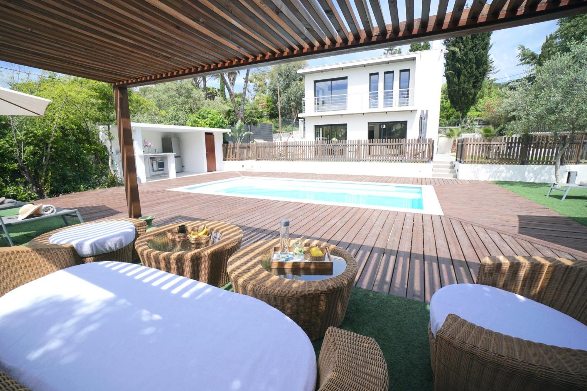 Luxe Californienne - Piscine Poolhouse